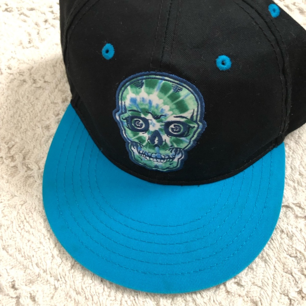 Skull Snap Back Youth Size Hat